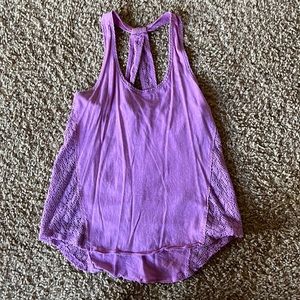 Purple tank top, great condition